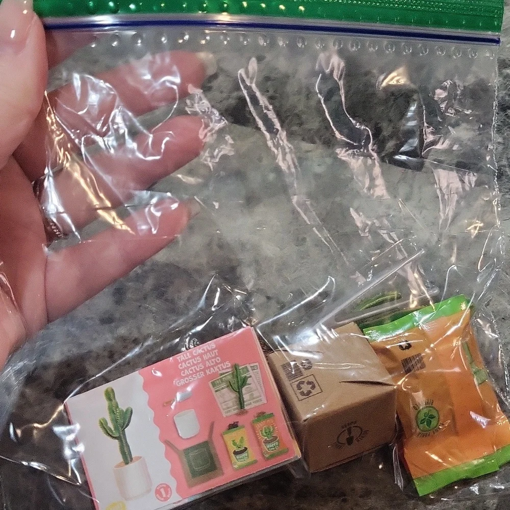 Miniverse Make It Mini Tall Cactus
